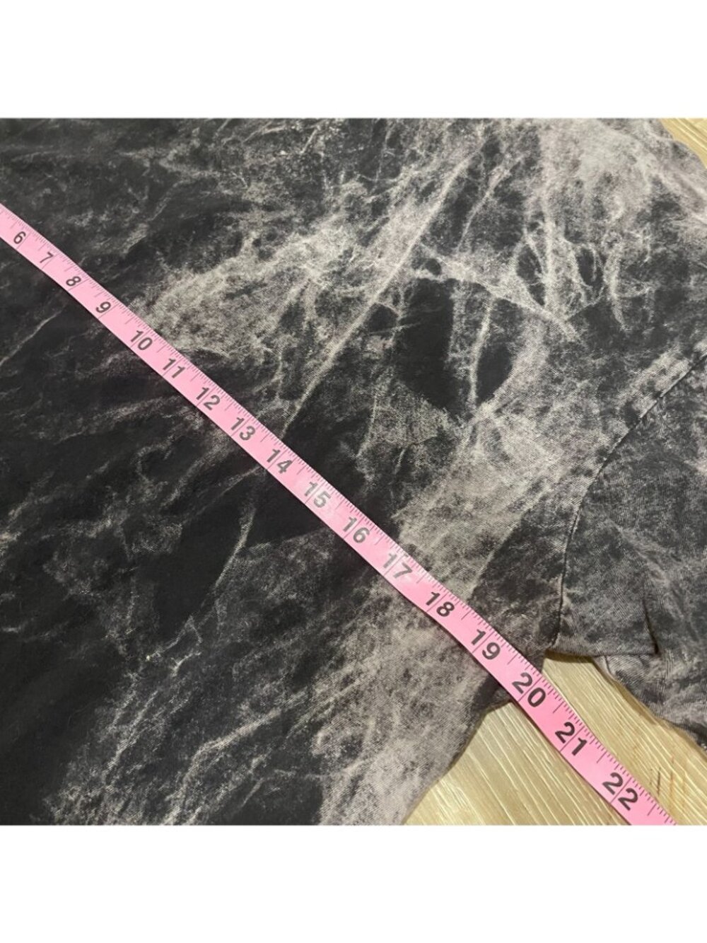 Onnox One Hell of a Milf Graphic T-Shirt Women's Size L Black Grey Tie-Dye Tee - Picture 6 of 7